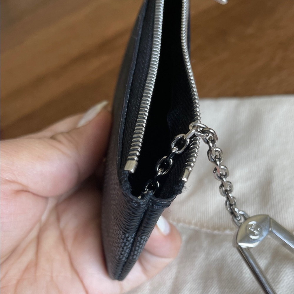 Louis Vuitton Black Damier Graphite Key Pouch - Picture 12 of 15